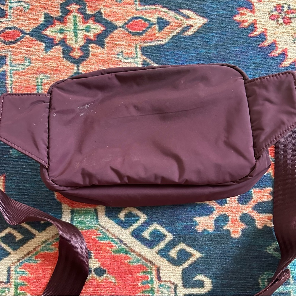 Athleta Belt Bag - Picture 8 of 8